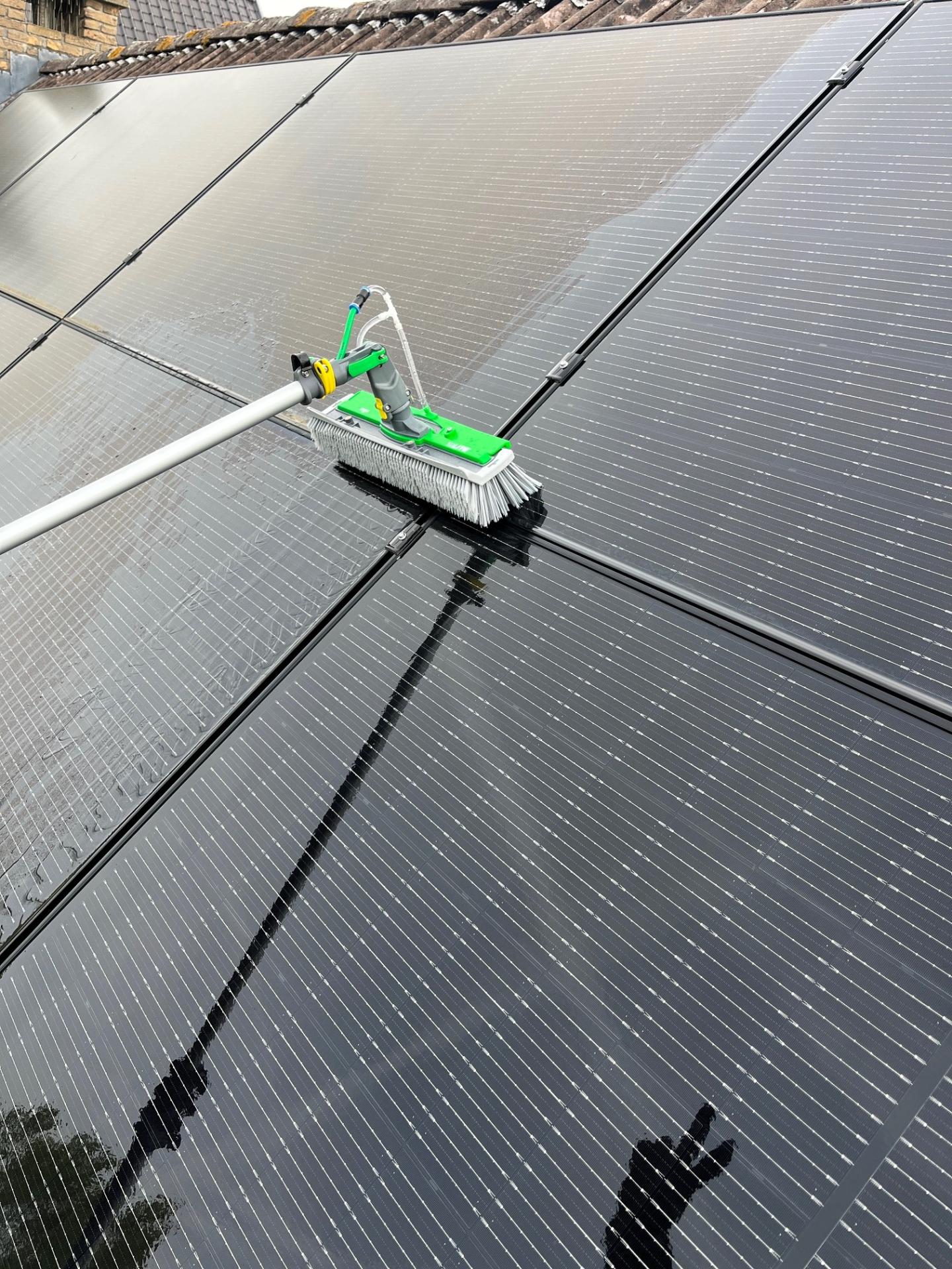 Nettoyage de panneaux solaires